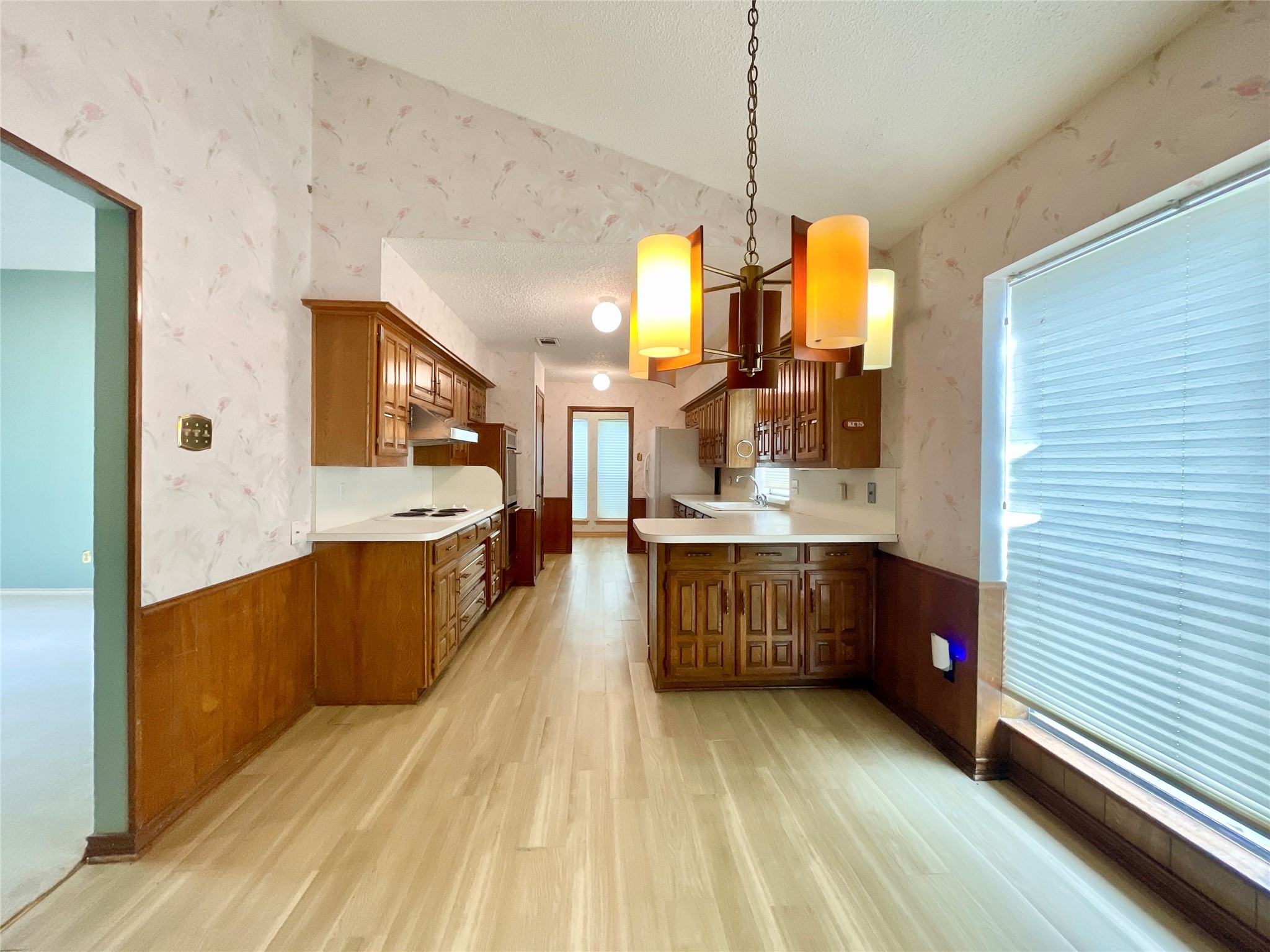 9931 Chimney Hill Lane Dallas TX 75243