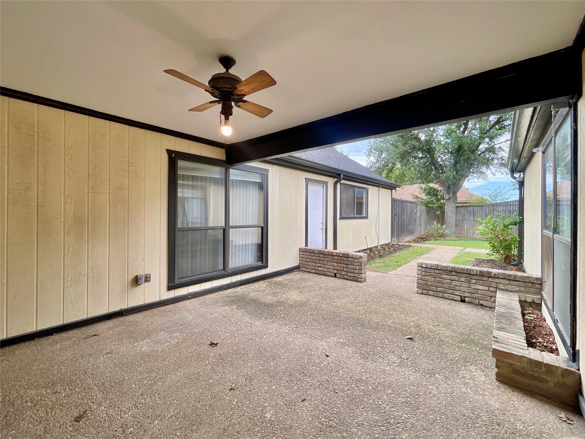 9931 Chimney Hill Lane Dallas TX 75243