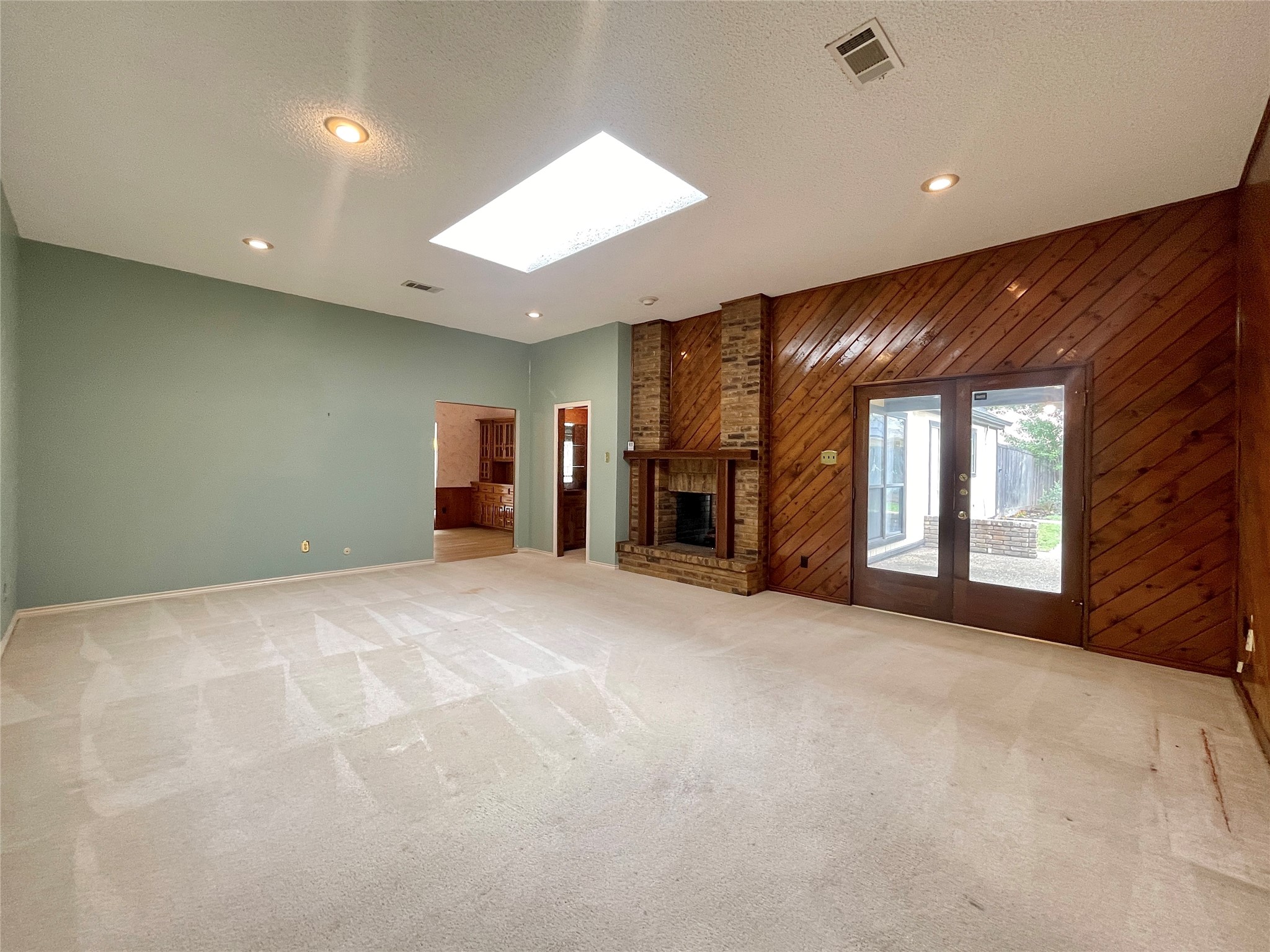 9931 Chimney Hill Lane Dallas TX 75243
