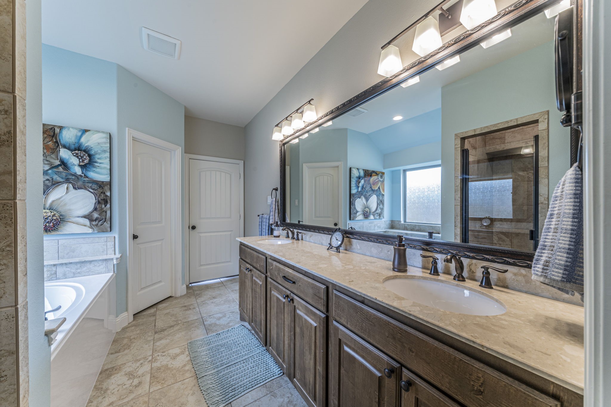 408 Valley Brook Court Waxahachie TX 75165