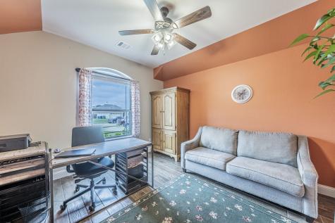 408 Valley Brook Court Waxahachie TX 75165