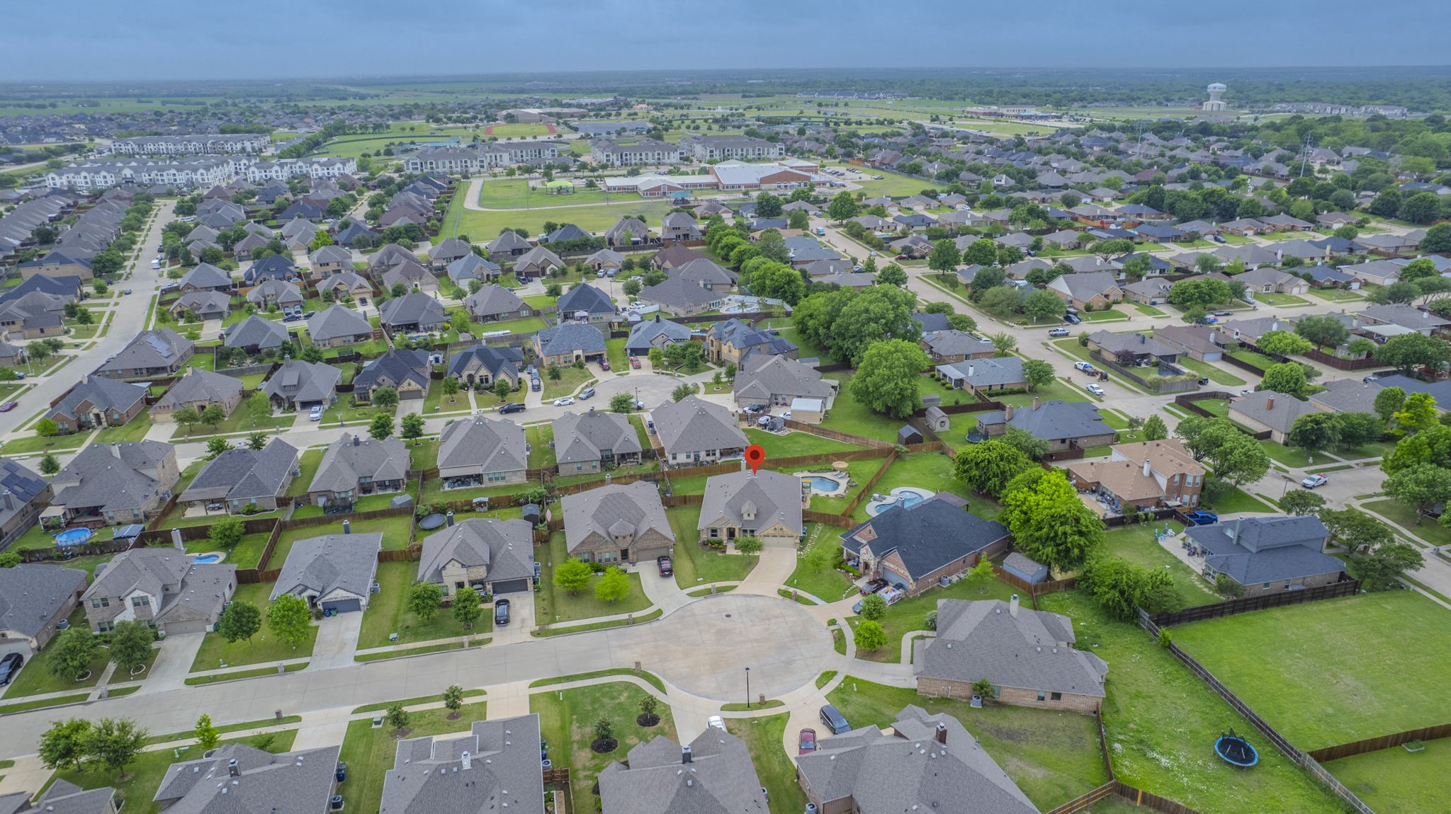 408 Valley Brook Court Waxahachie TX 75165