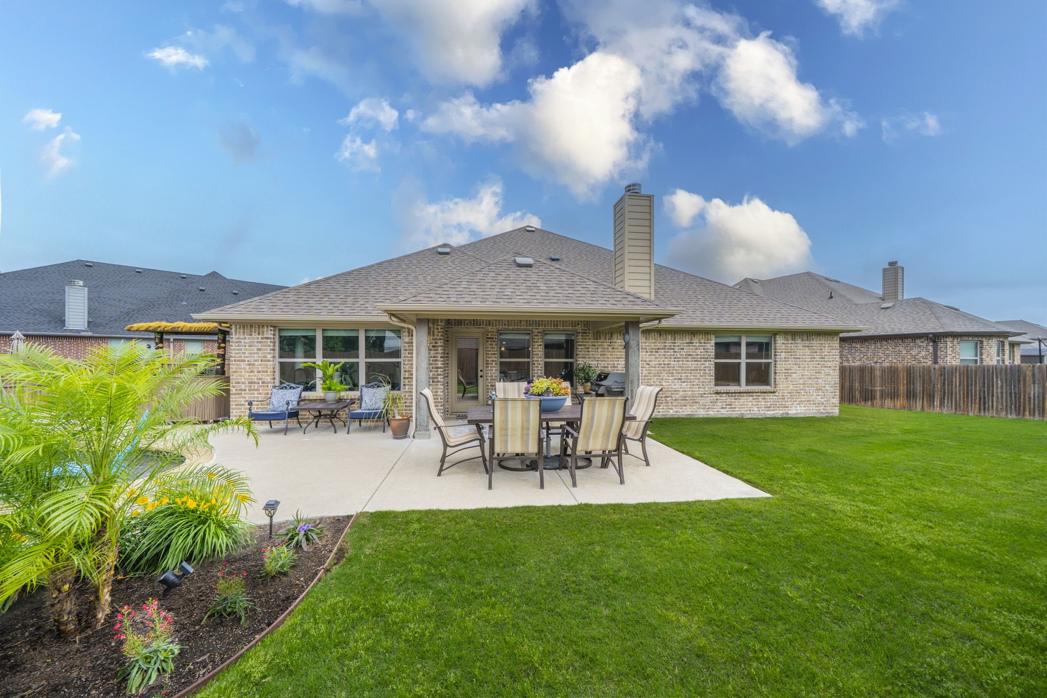 408 Valley Brook Court Waxahachie TX 75165
