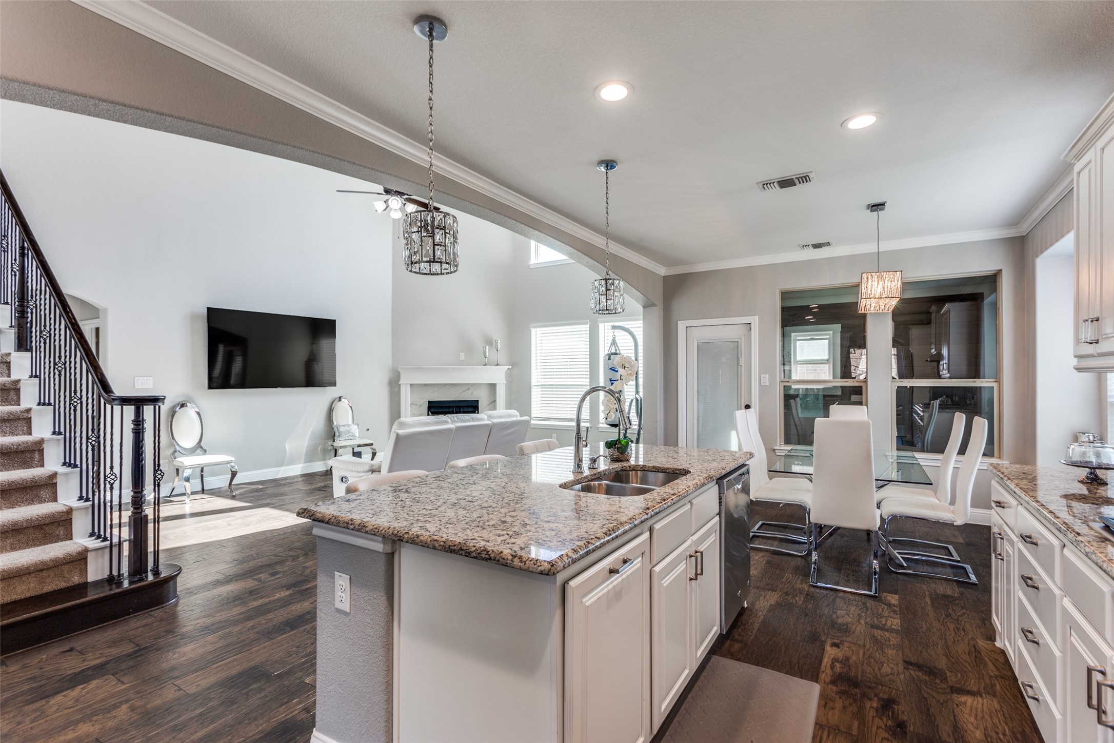 6829 Fire Dance Drive Benbrook TX 76126