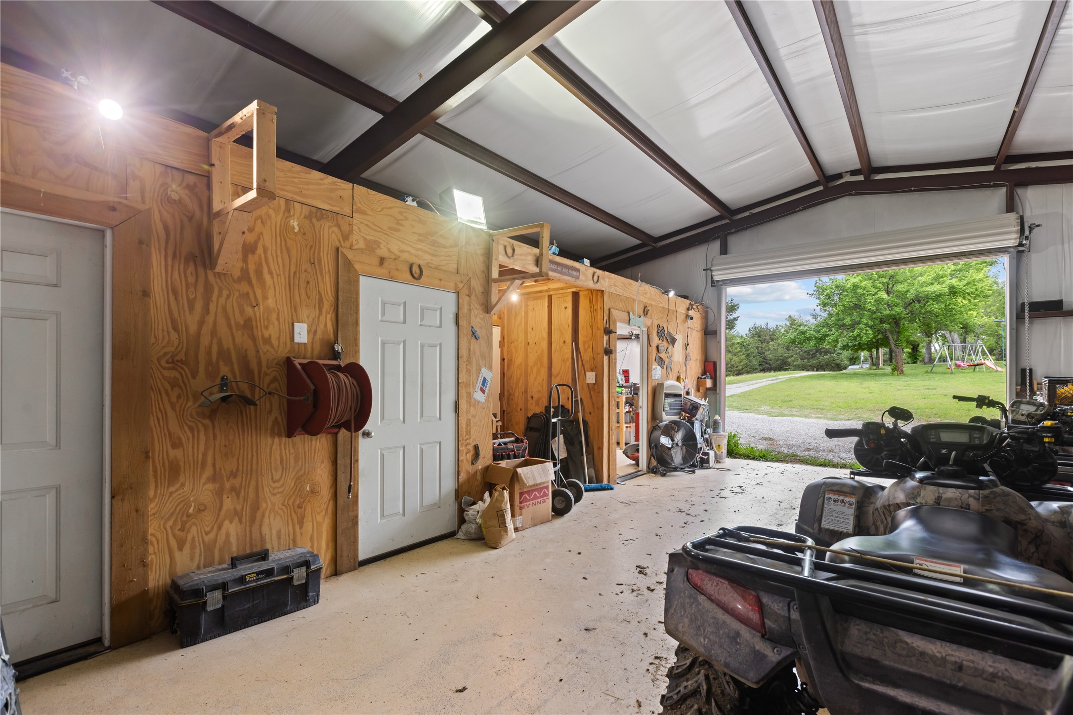 1229 Country Road 3105 Bonham TX 75418