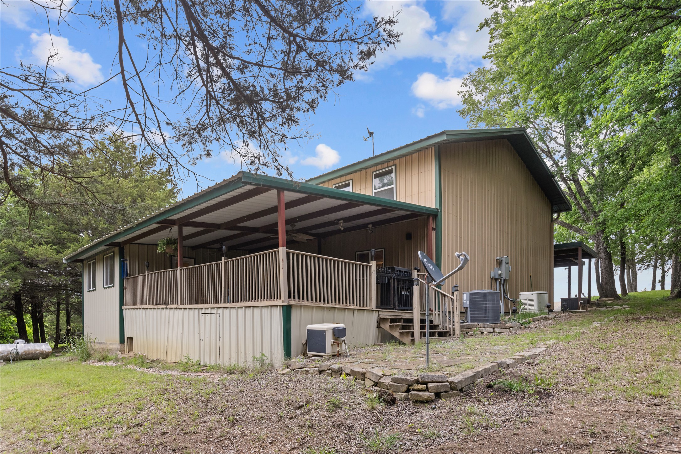 1229 Country Road 3105 Bonham TX 75418