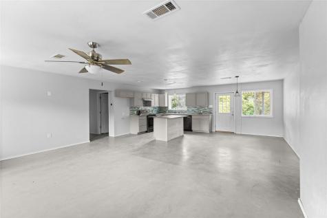 1229 Country Road 3105 Bonham TX 75418