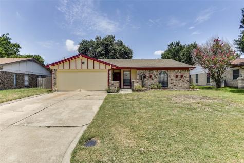 2414 Lancaster Drive Grand Prairie TX 75052