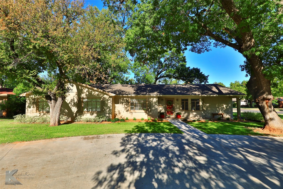 1002 S Leggett Drive Abilene TX 79605