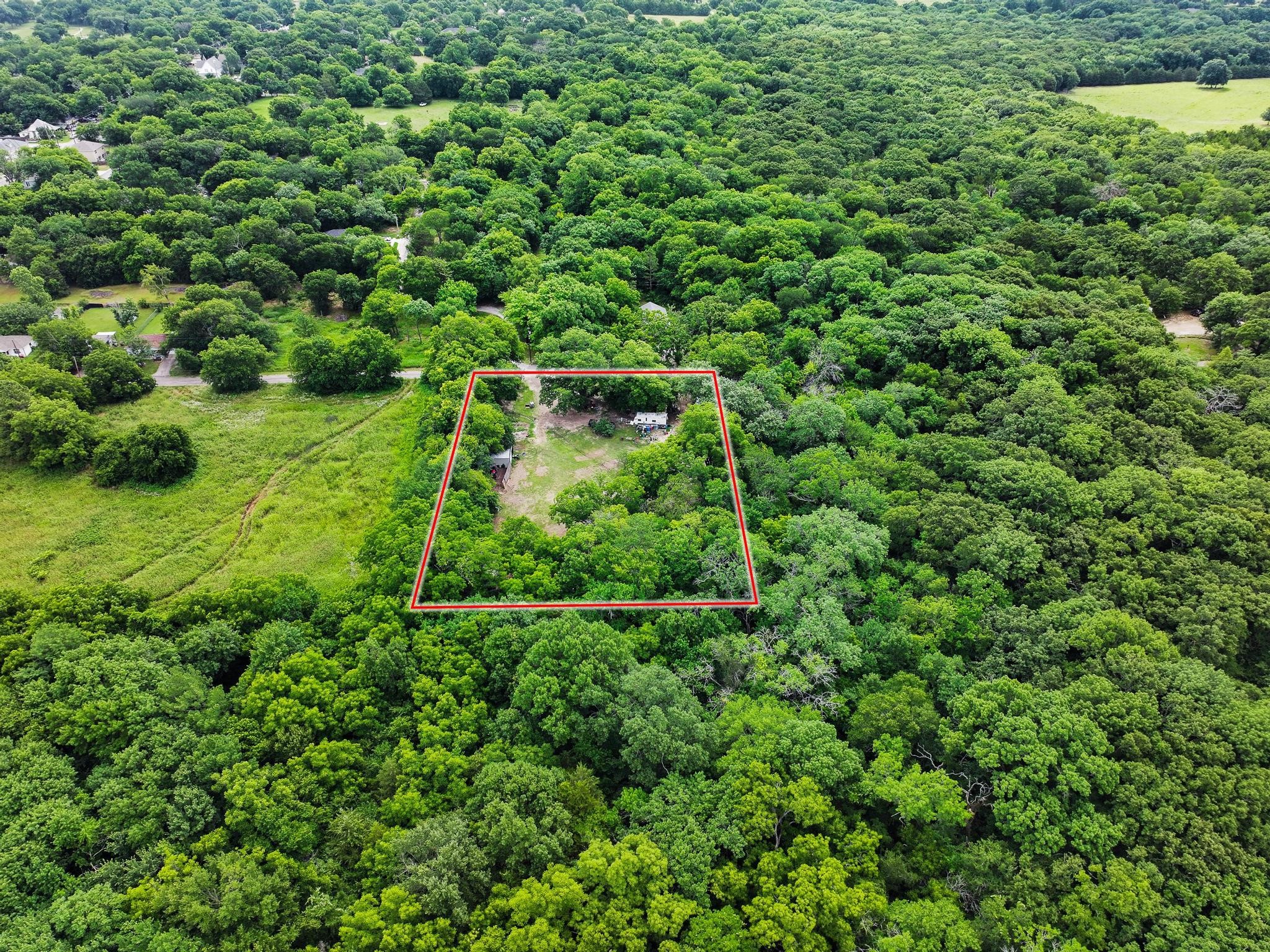 101 Smith Street Bonham TX 75418