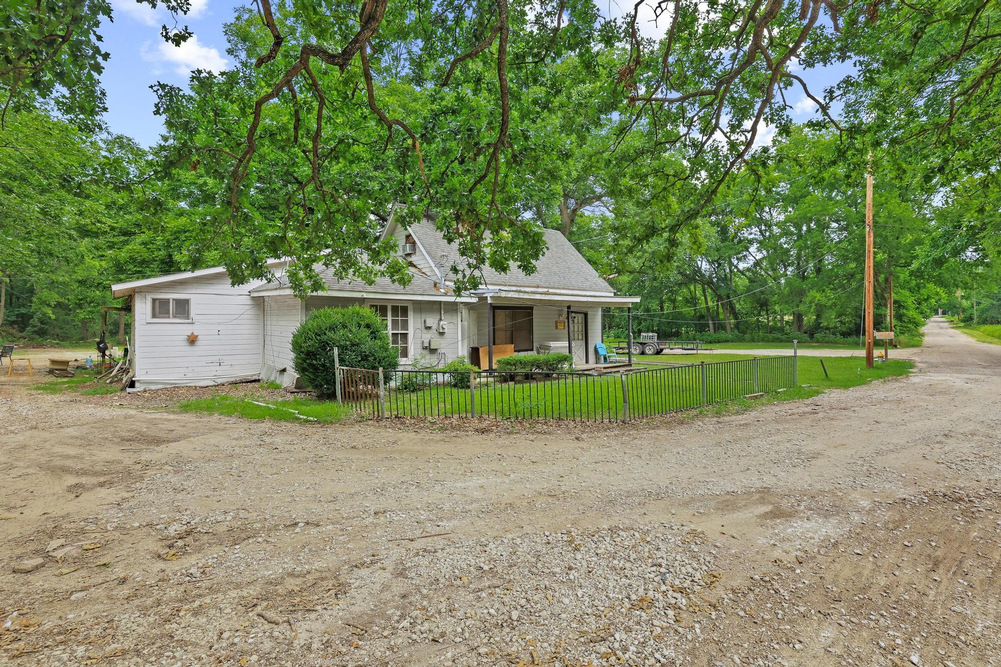 101 Smith Street Bonham TX 75418
