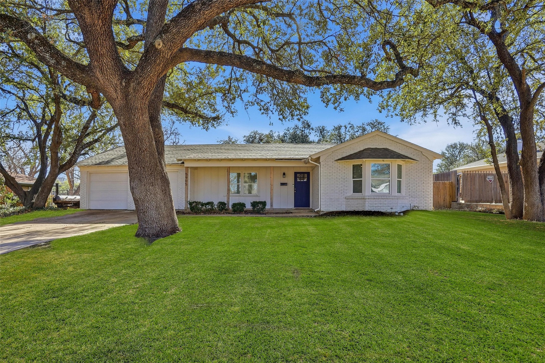 5905 Winifred Drive Fort Worth TX 76133