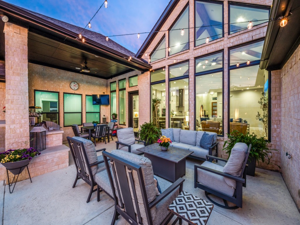 316 Carrington Drive Argyle TX 76226