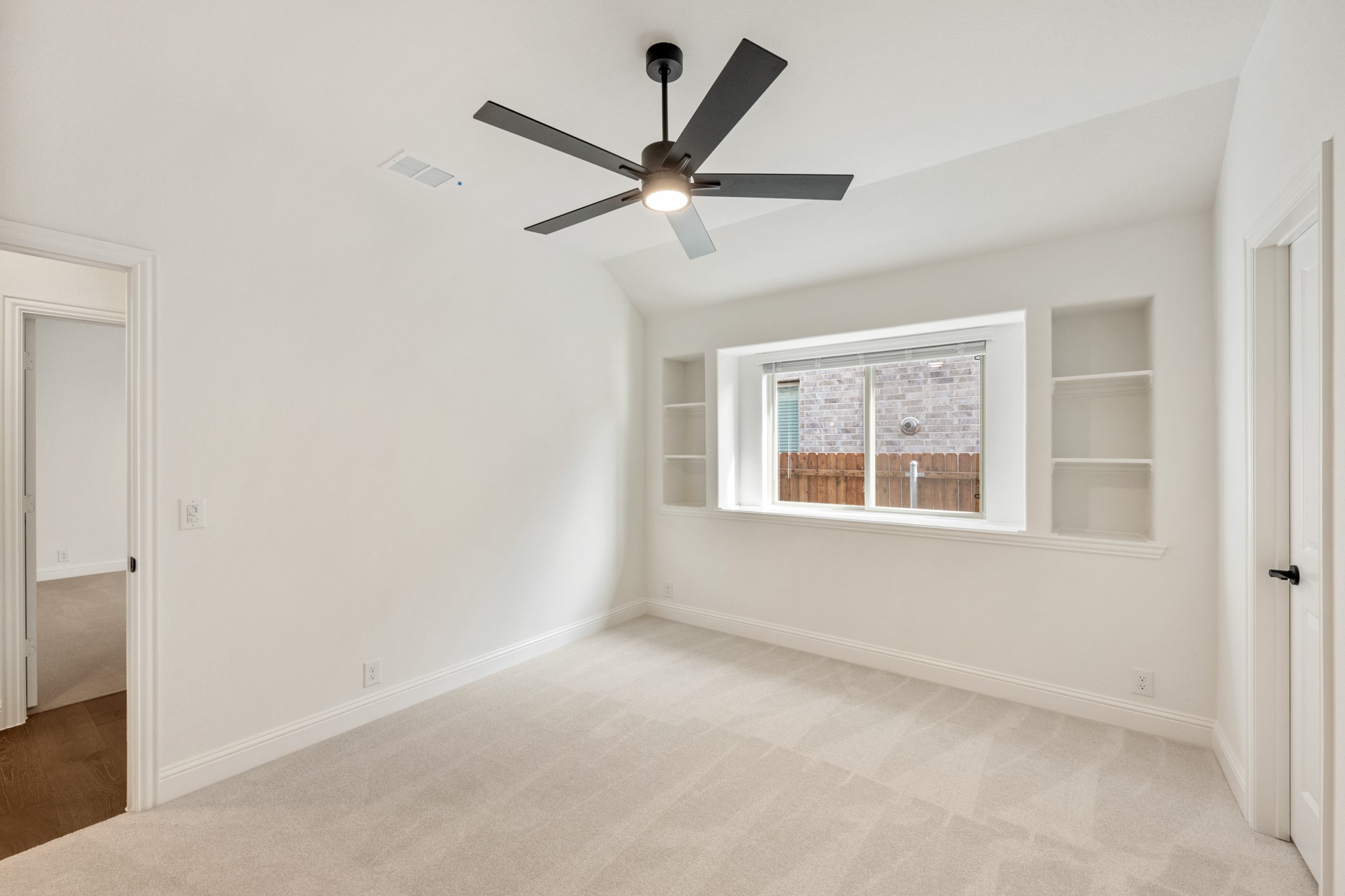 1008 Stonehaven Drive Justin TX 76247