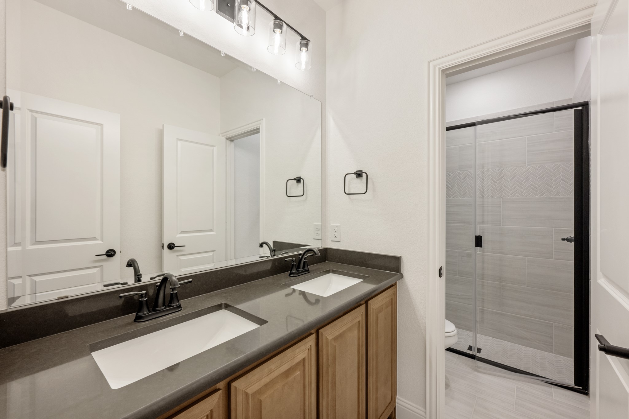 1008 Stonehaven Drive Justin TX 76247