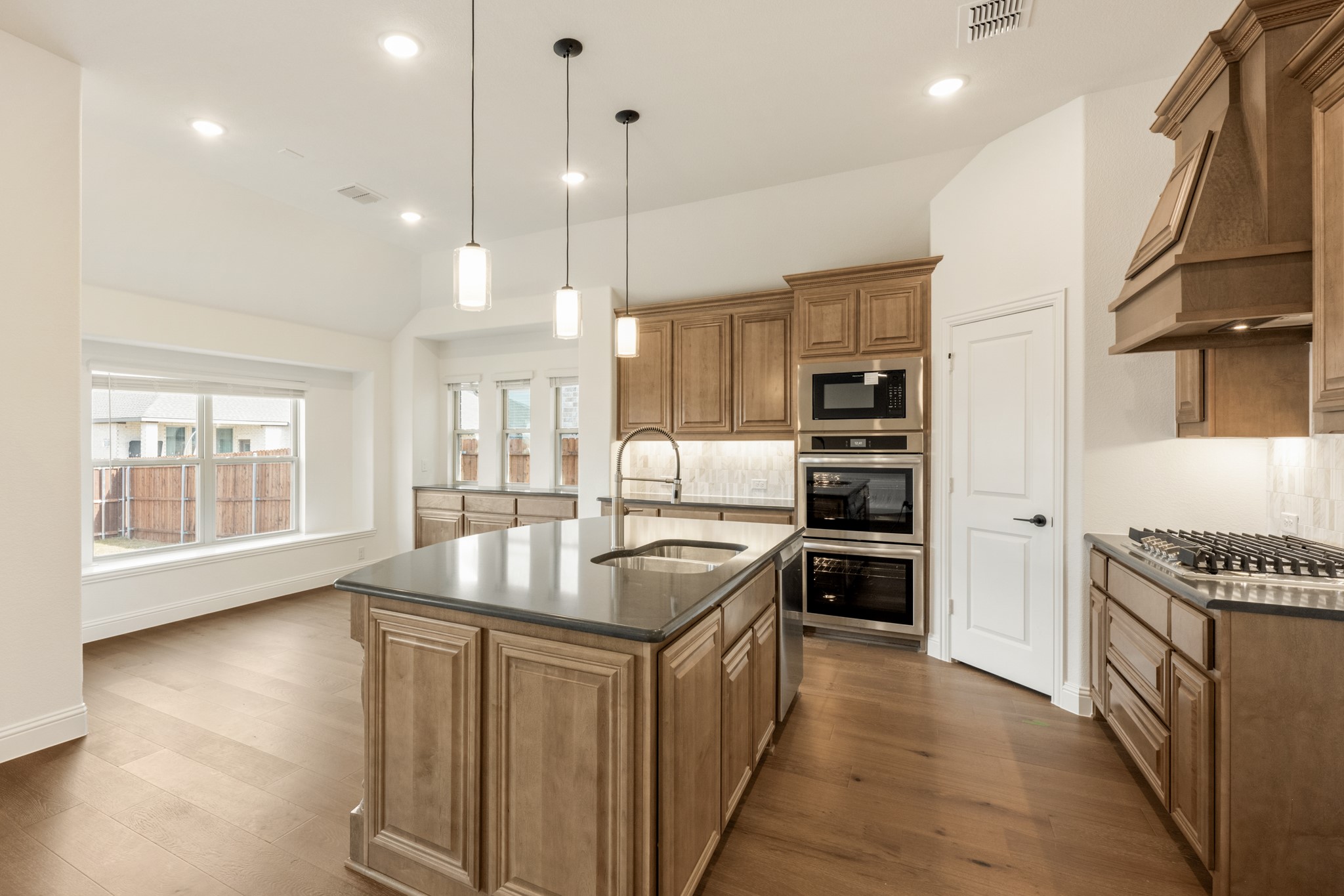 1008 Stonehaven Drive Justin TX 76247
