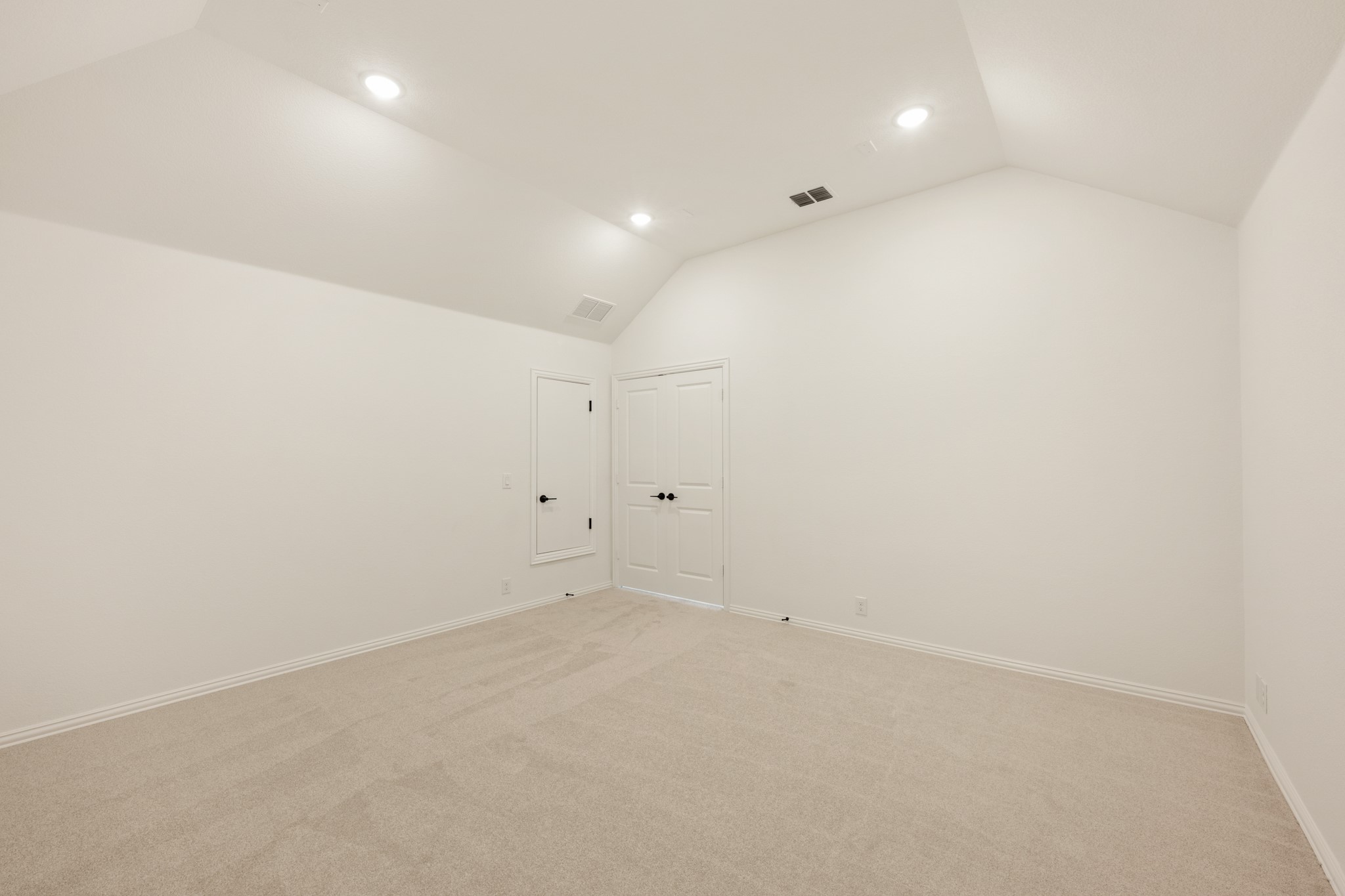 1008 Stonehaven Drive Justin TX 76247