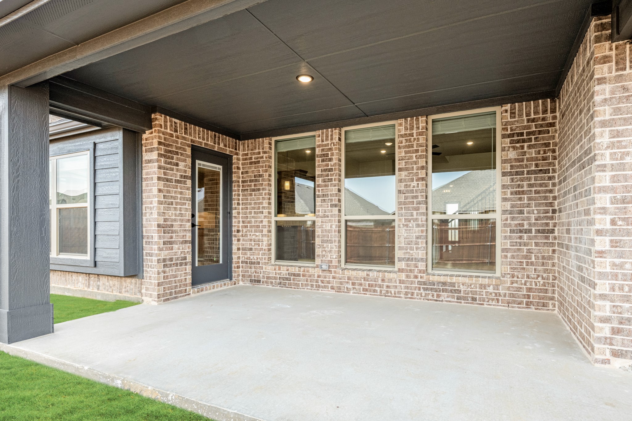 1008 Stonehaven Drive Justin TX 76247