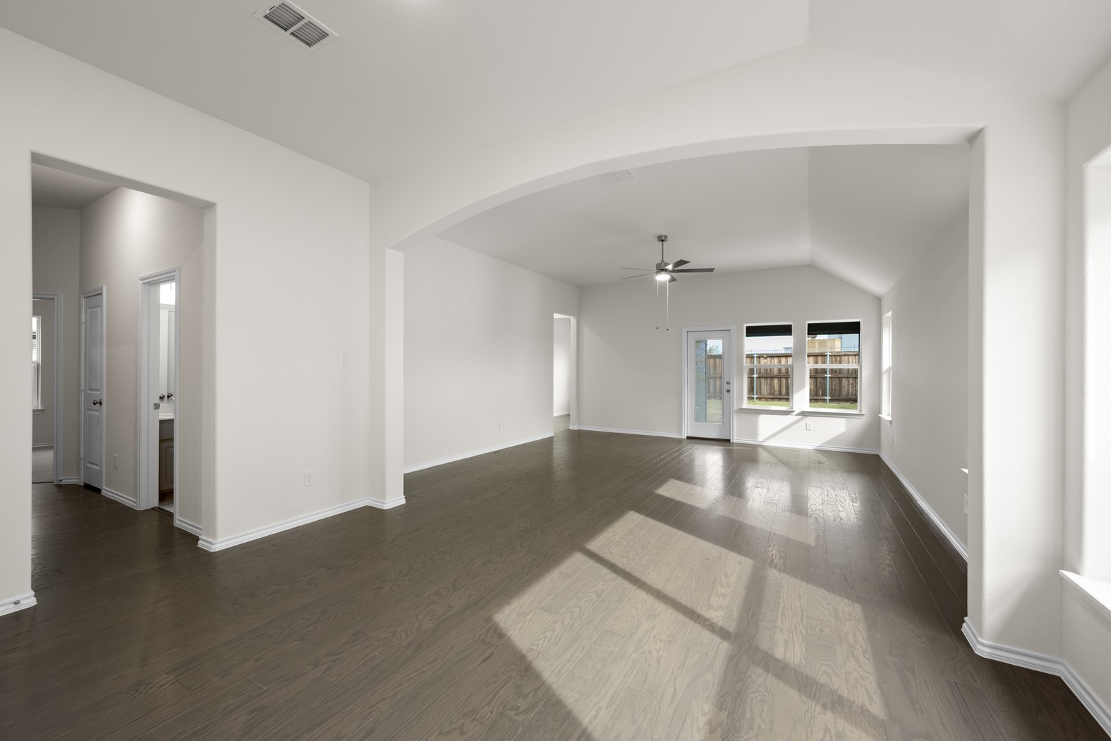 810 Misty Lane Cleburne TX 76033