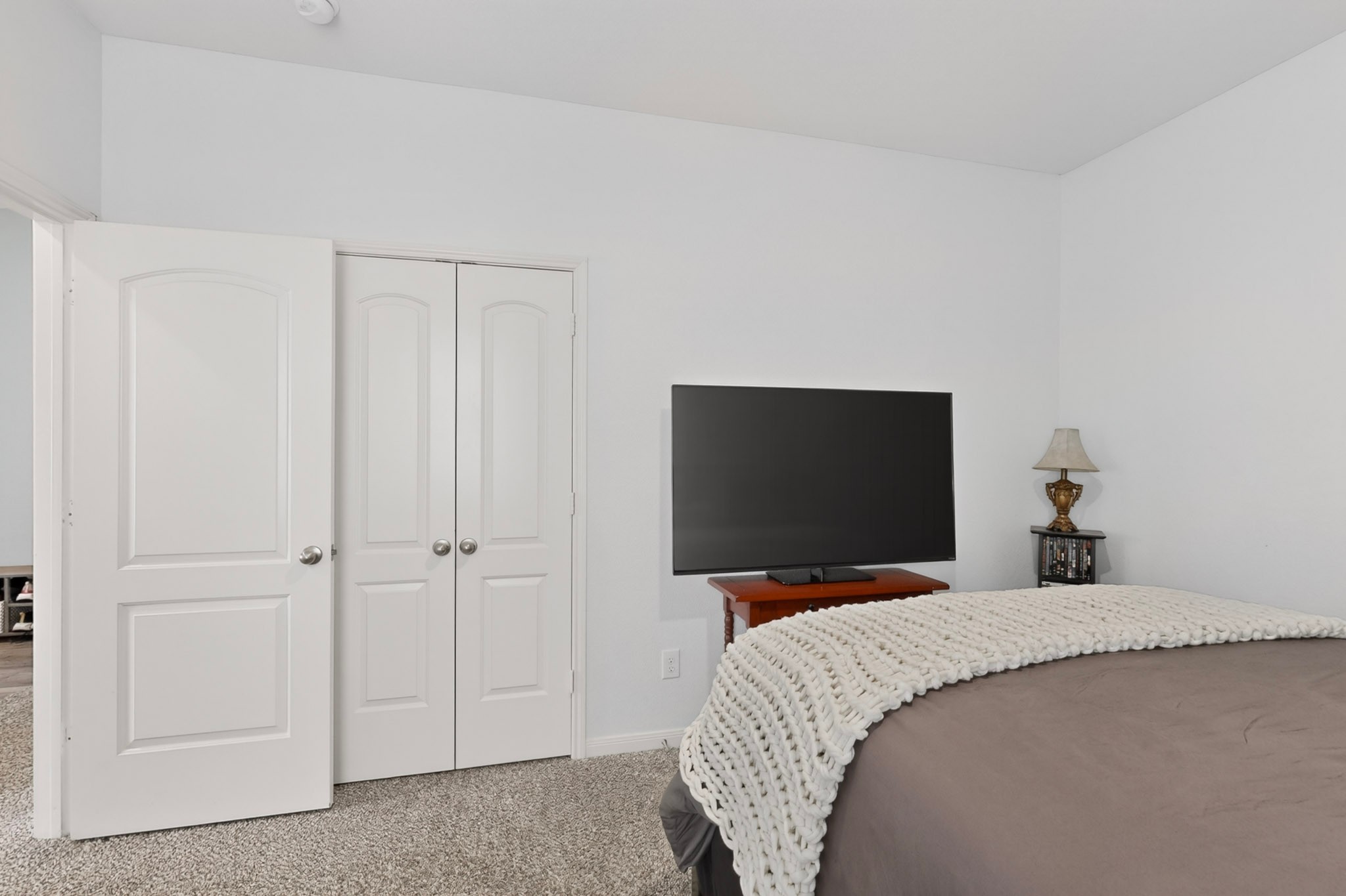 433 Cross Ridge Circle N Fort Worth TX 76120