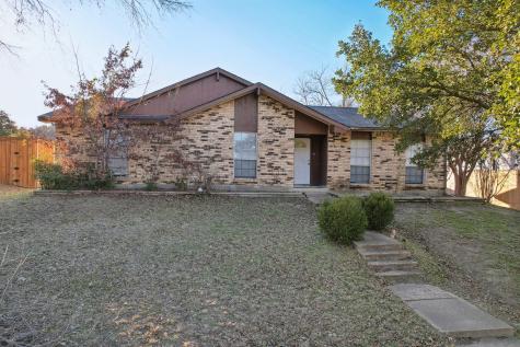 161 N Crestwood Boulevard Desoto TX 75115