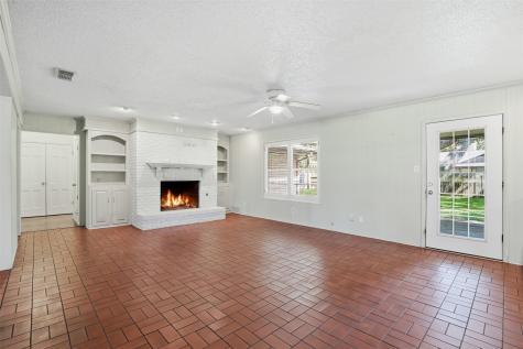 1119 Trace Road Cleburne TX 76033