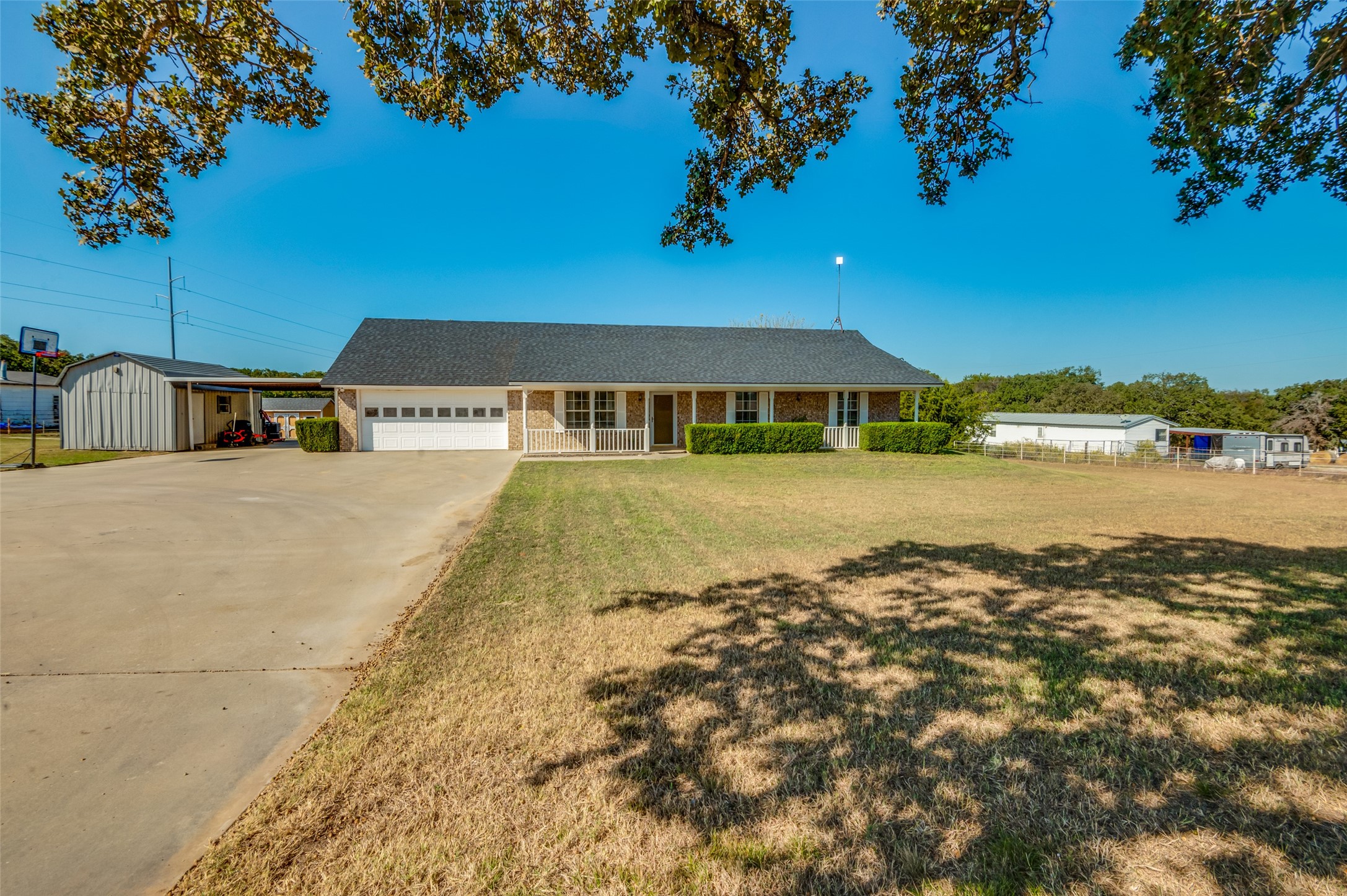 4676 Fm 2123 Paradise TX 76073