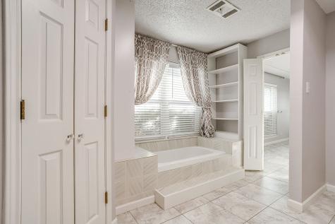 407 Llano Court Weatherford TX 76087