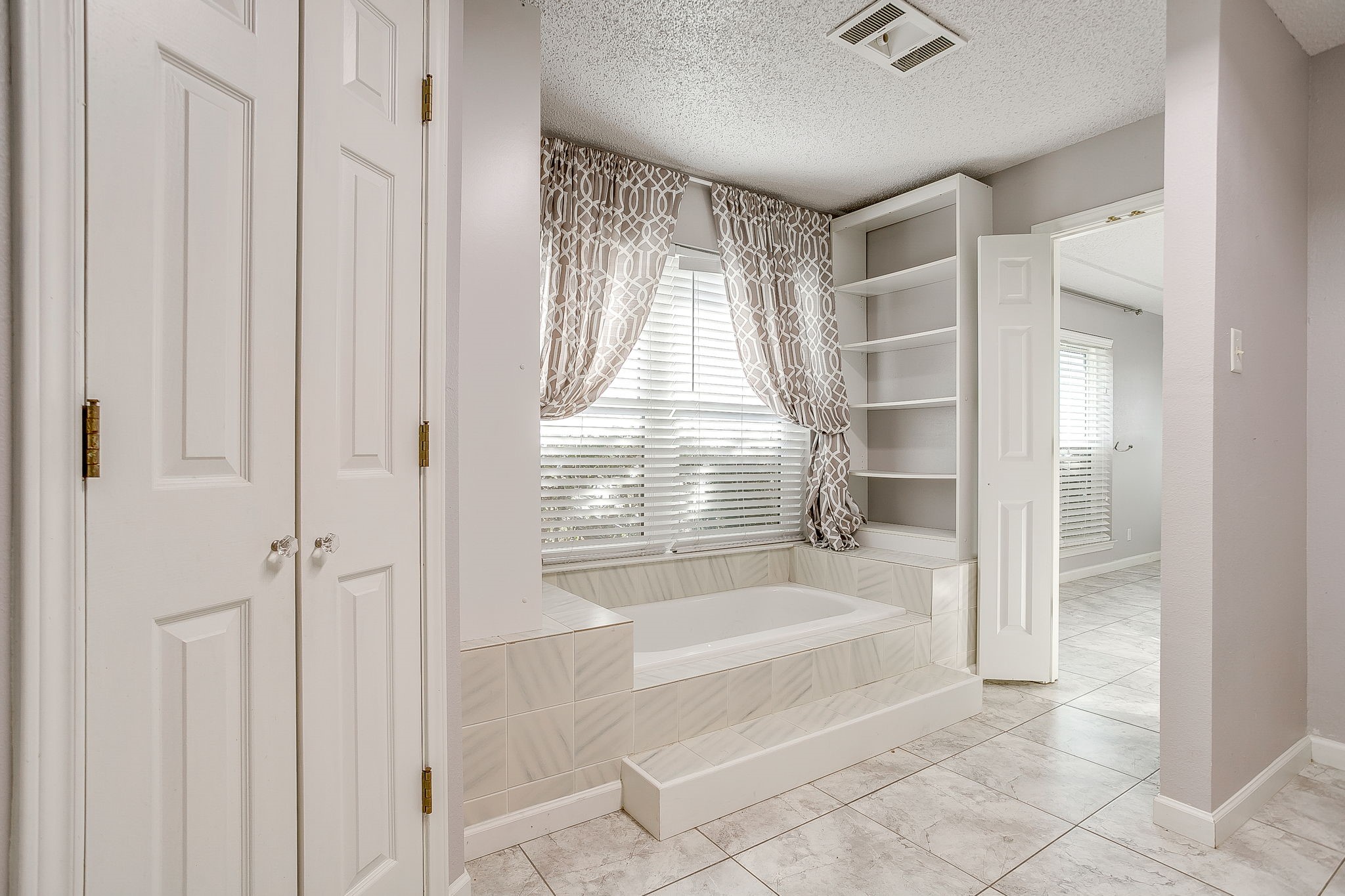 407 Llano Court Weatherford TX 76087