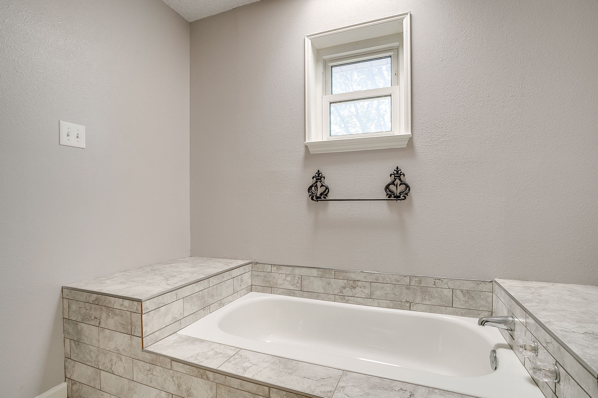 407 Llano Court Weatherford TX 76087