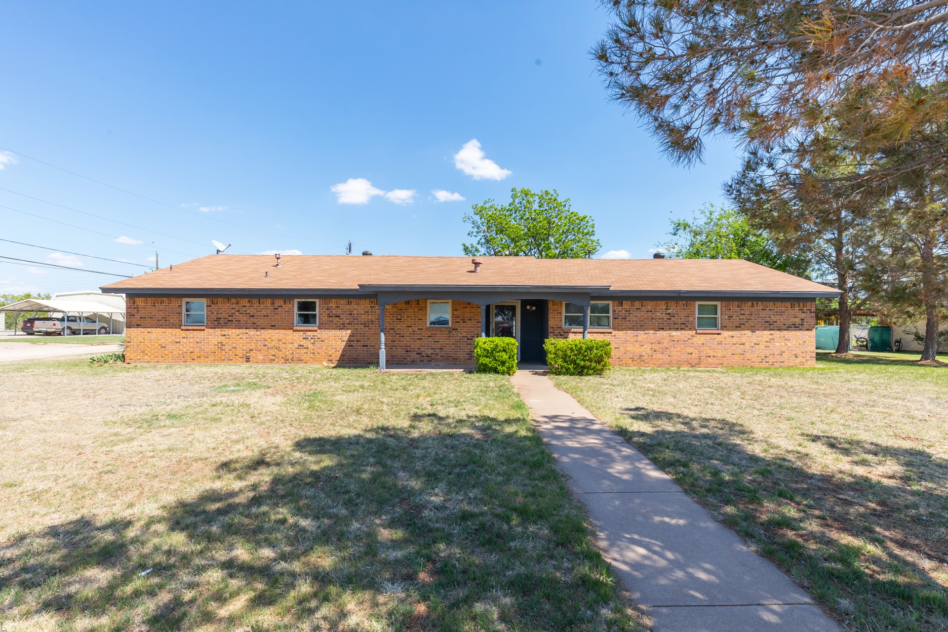 903 Avenue Q Anson TX 79501