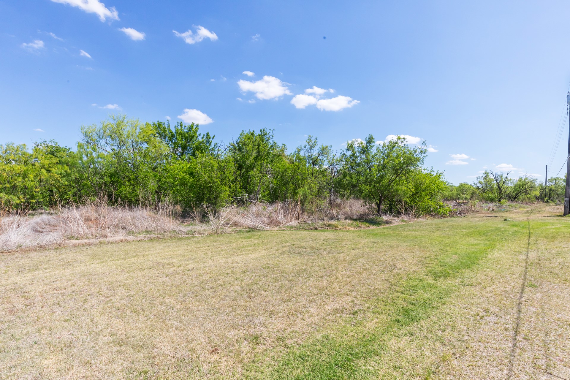 903 Avenue Q Anson TX 79501