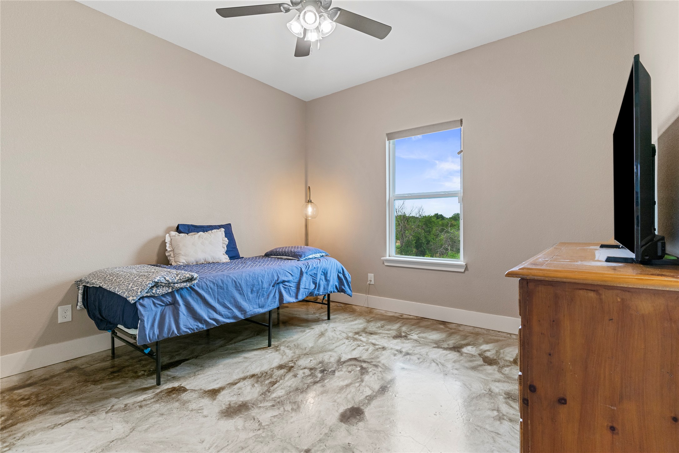 139 Kriston Lane Springtown TX 76082
