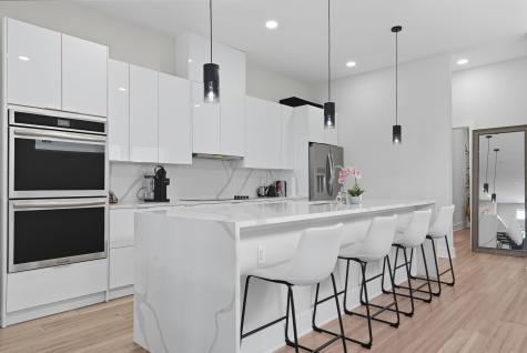 2425 Crossman Avenue Dallas TX 75212