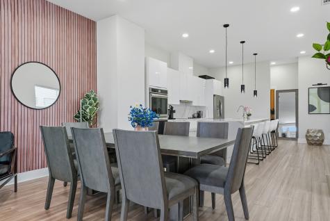 2425 Crossman Avenue Dallas TX 75212