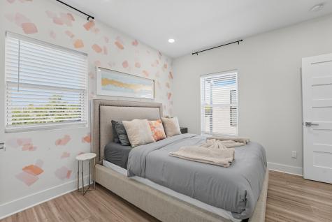 2425 Crossman Avenue Dallas TX 75212