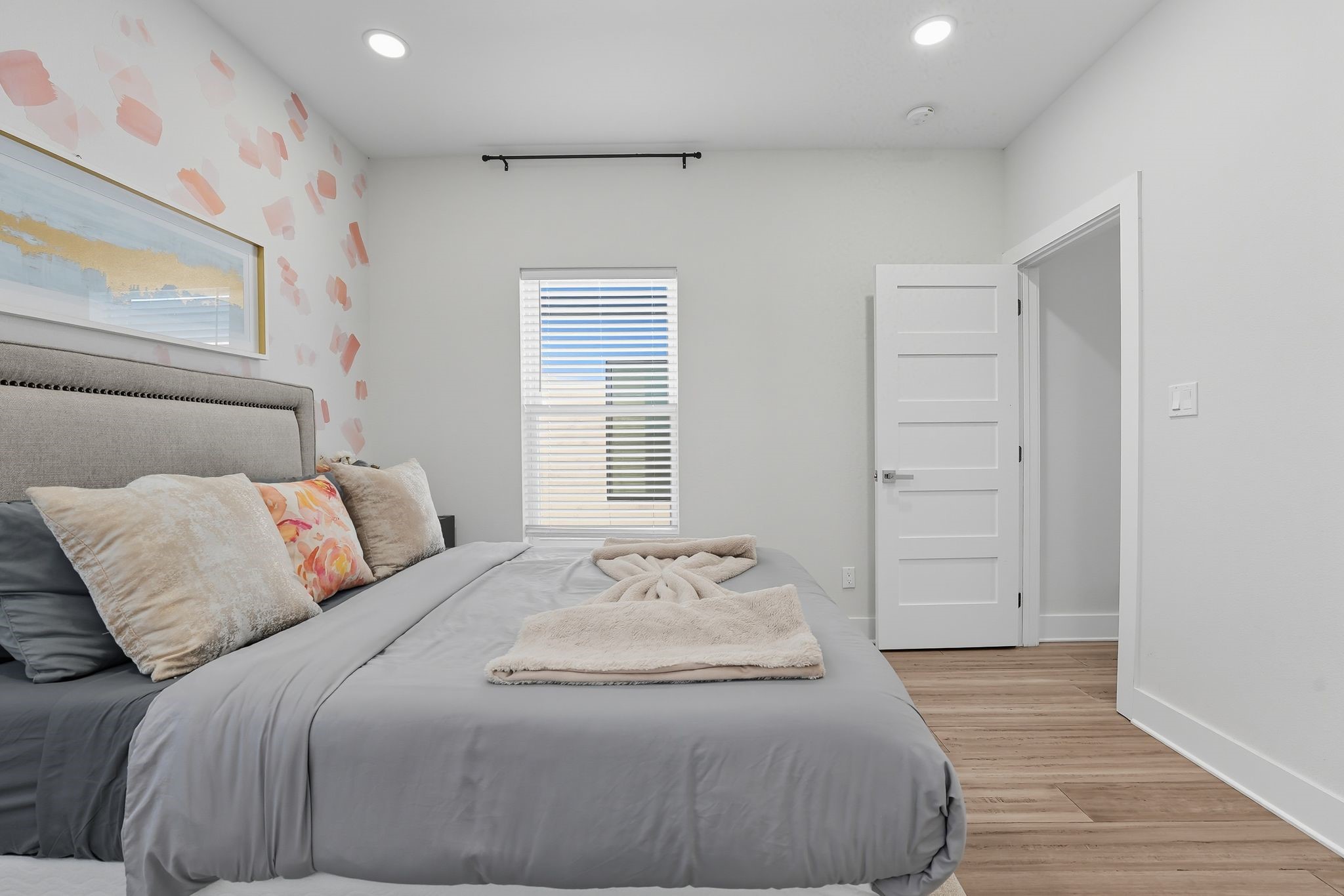 2425 Crossman Avenue Dallas TX 75212