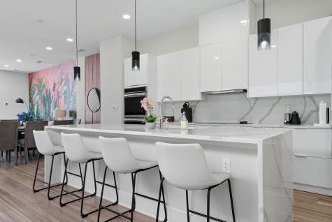 2425 Crossman Avenue Dallas TX 75212