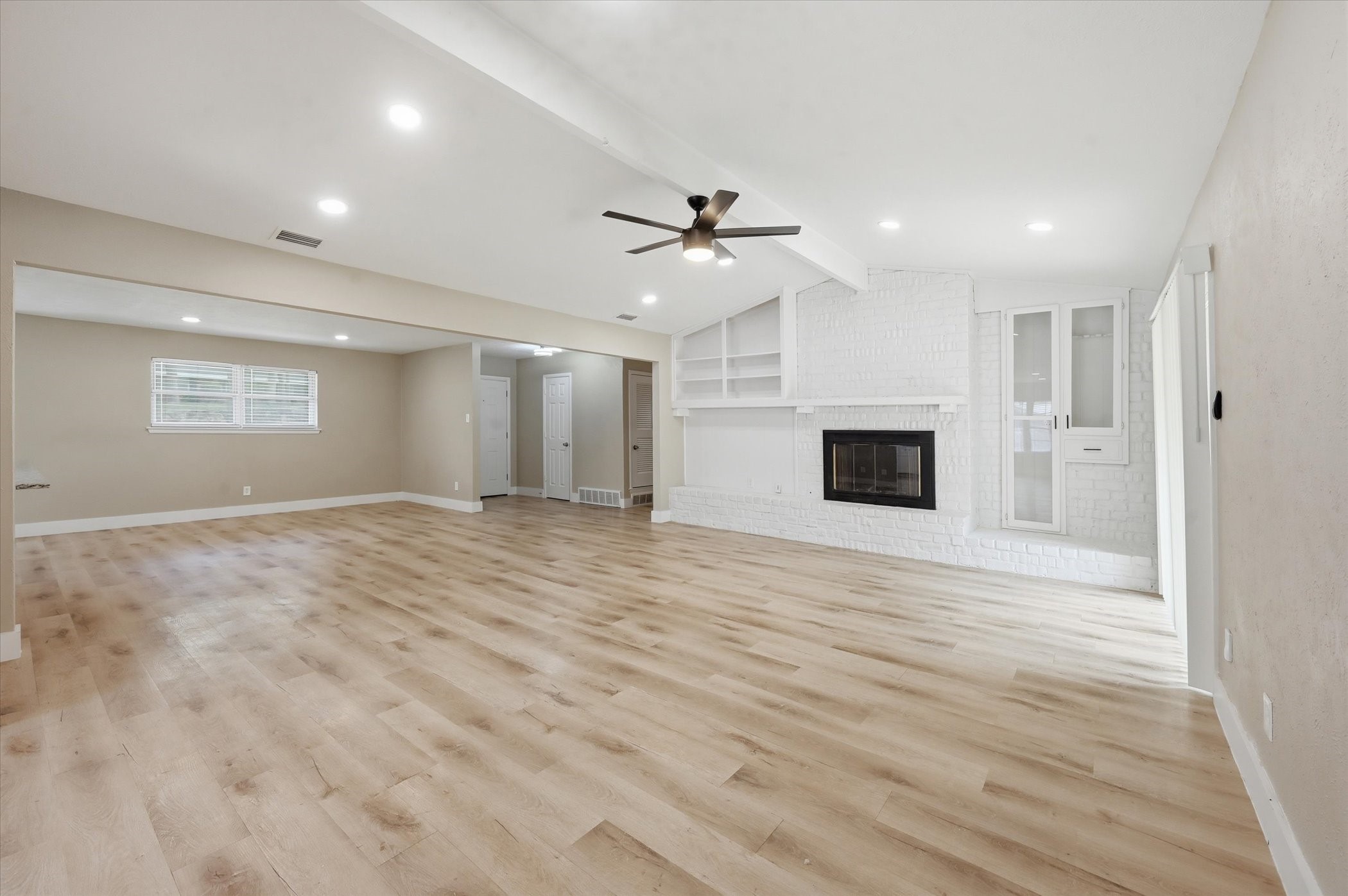 1200 Woodridge Circle Euless TX 76040
