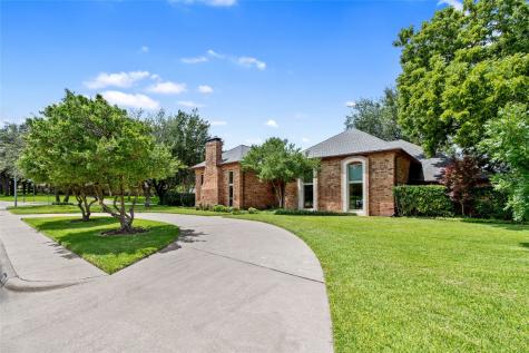 1369 Green Hills Court Duncanville TX 75137