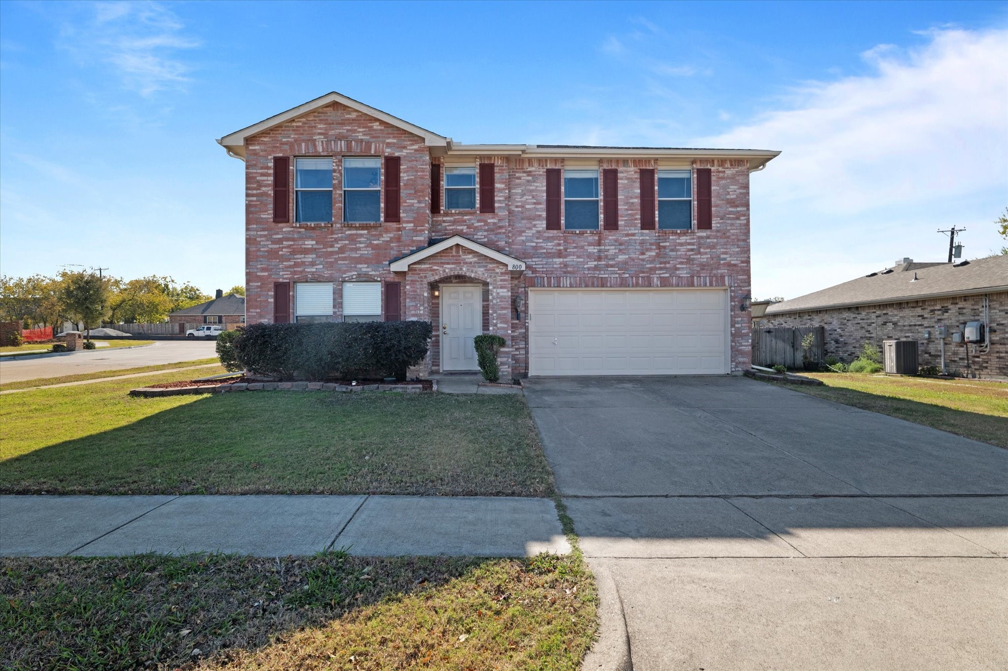 800 Bigfork Drive Arlington TX 76001