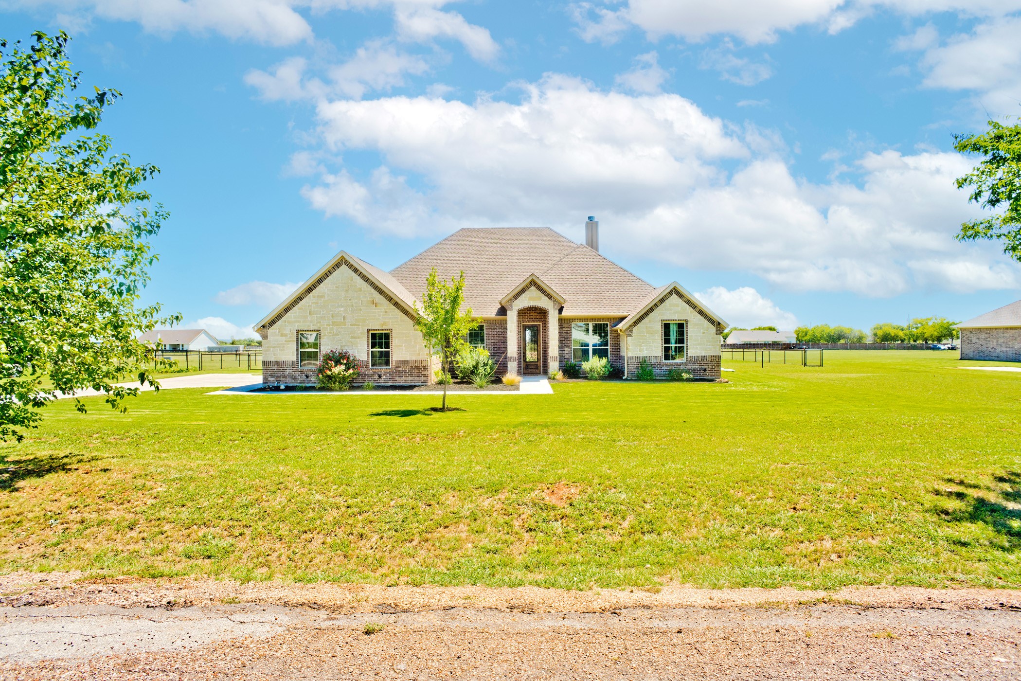 265 County Road 1105 Rio Vista TX 76093
