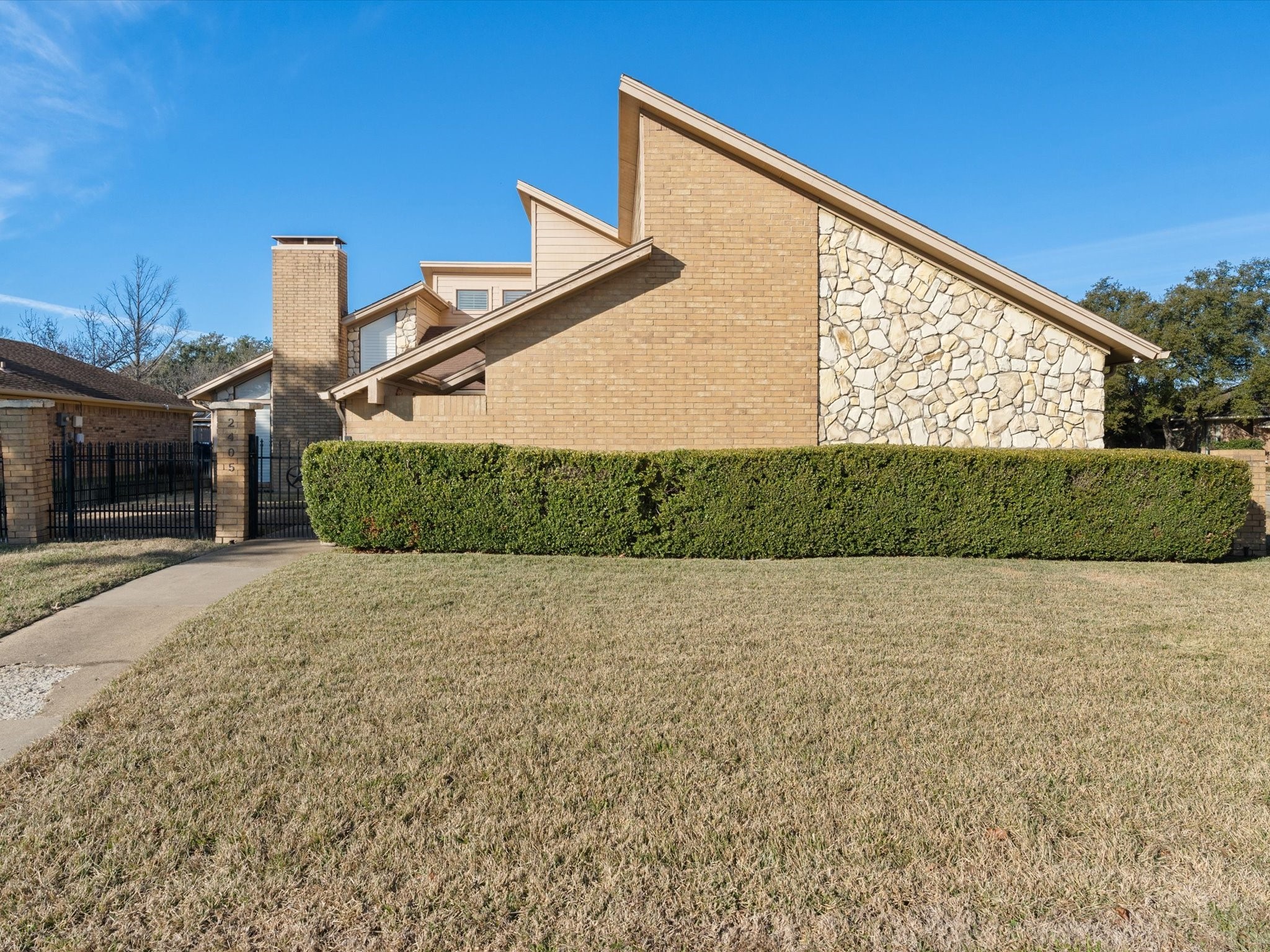 2405 Country Club Parkway Garland TX 75041