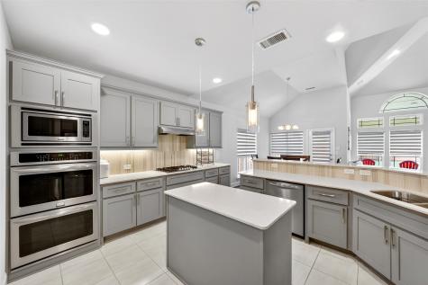 1301 Baynes Drive Mckinney TX 75071