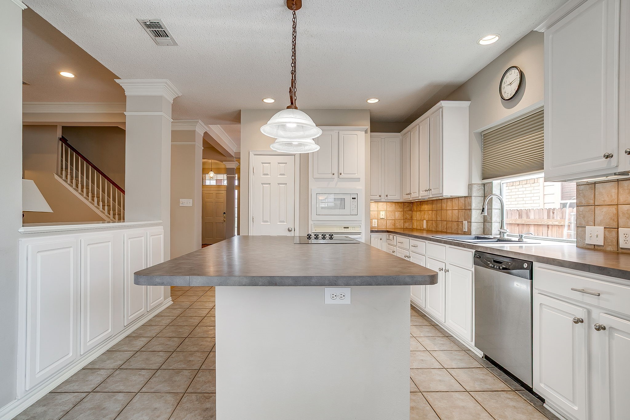 6805 Windwood Trail Fort Worth TX 76132