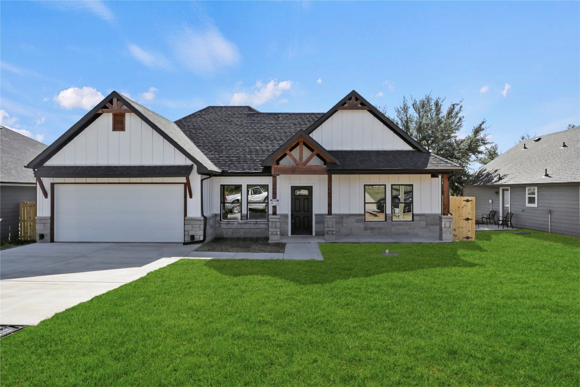 2811 San Gabriel Drive Granbury TX 76048
