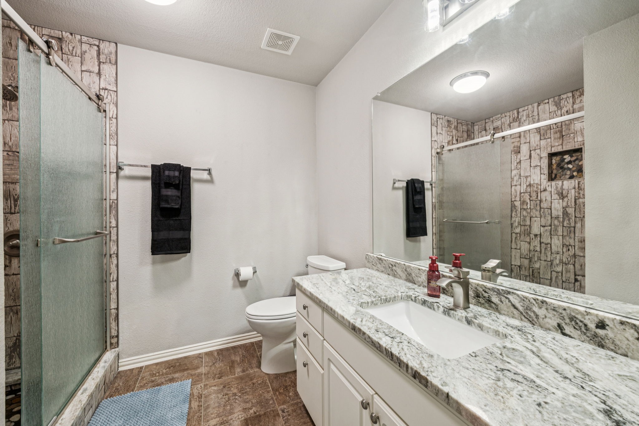 5902 Ambassador Lane Rowlett TX 75089