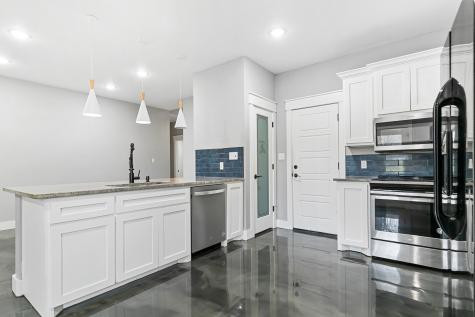 1029 W Hull Street Denison TX 75020