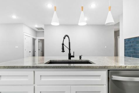 1029 W Hull Street Denison TX 75020