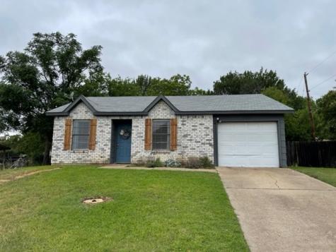 632 Black Hills Drive Burleson TX 76028